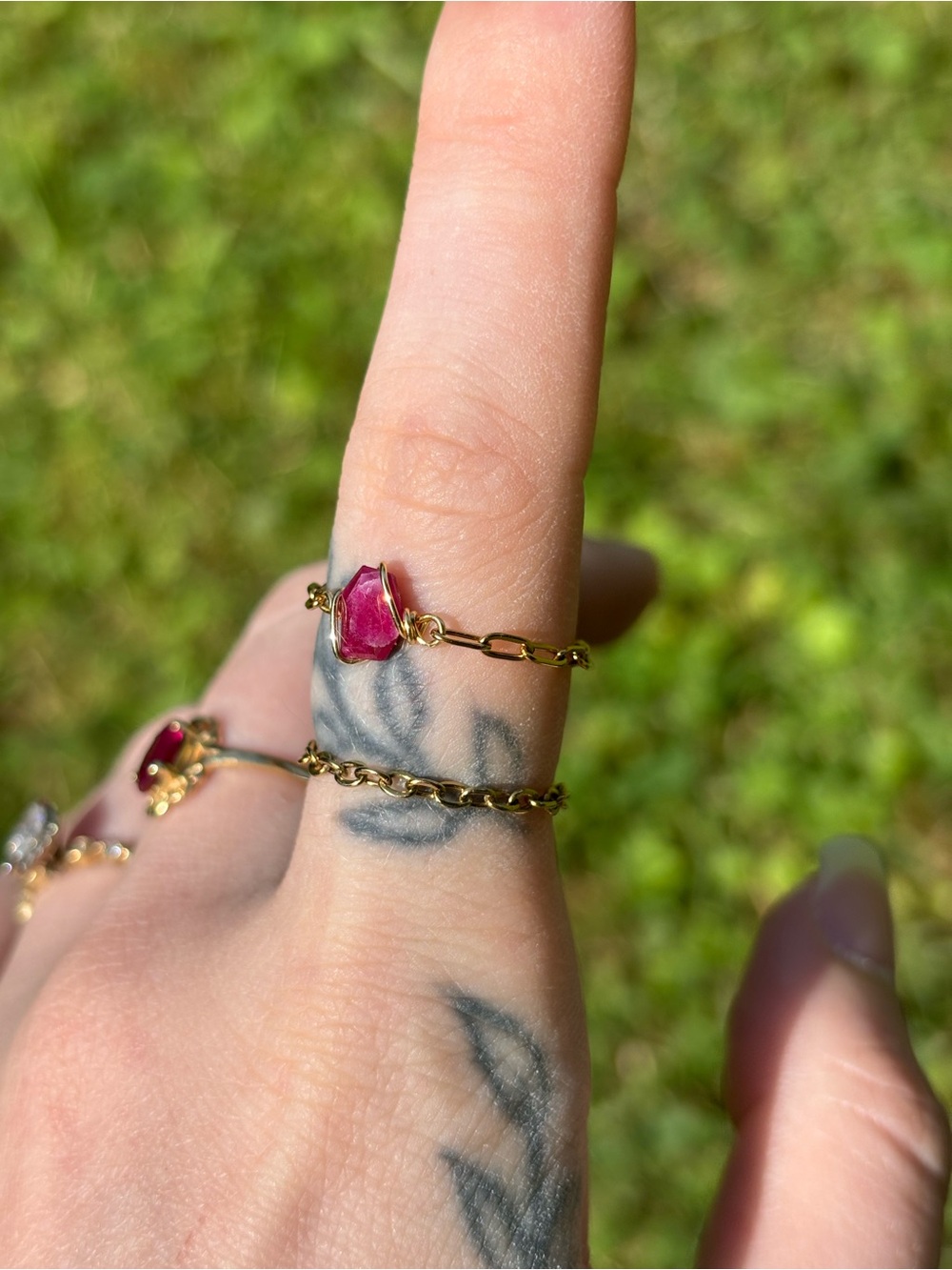Ruby ring - Picture 2 of 4